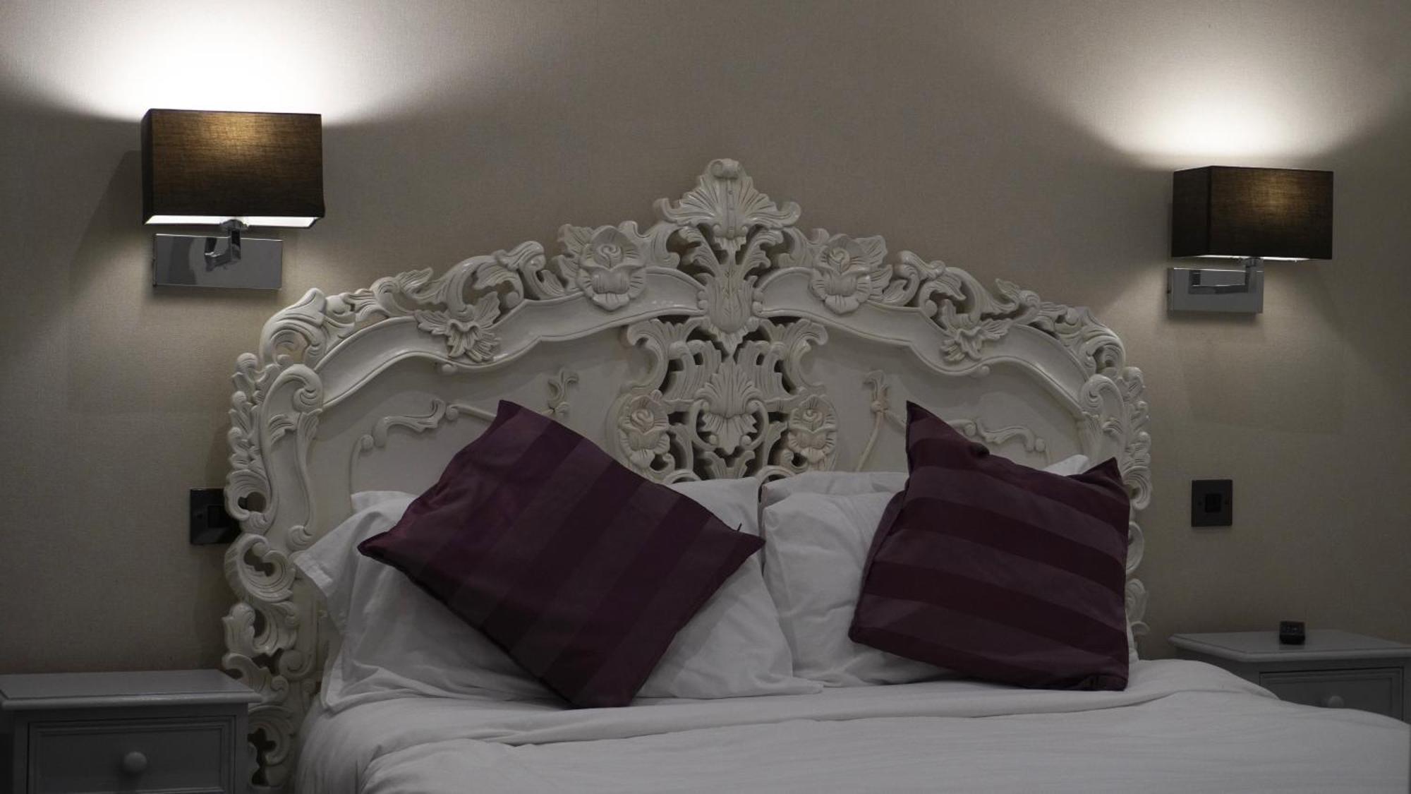 Hotel The Bell Shifnal Extérieur photo