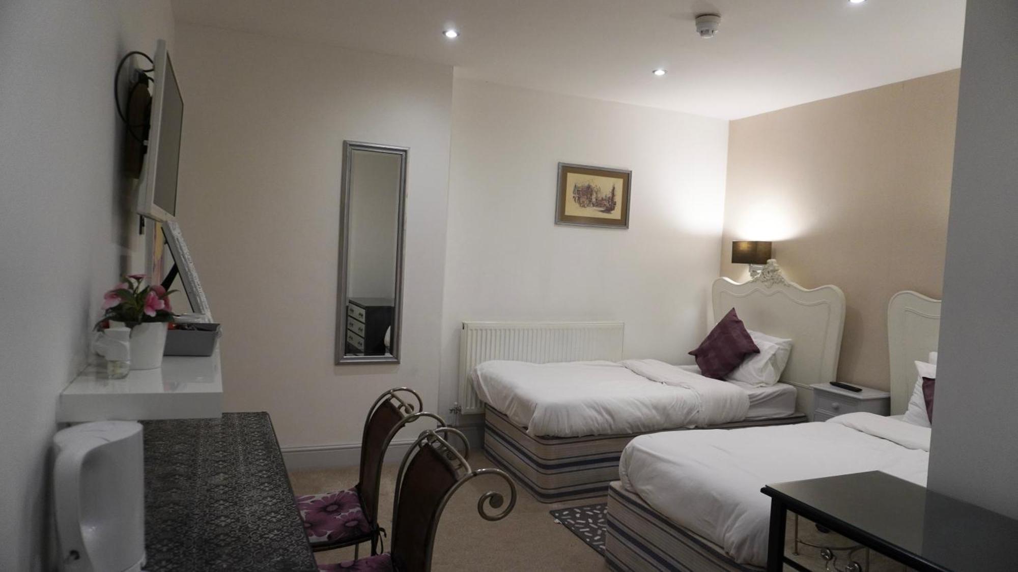 Hotel The Bell Shifnal Extérieur photo